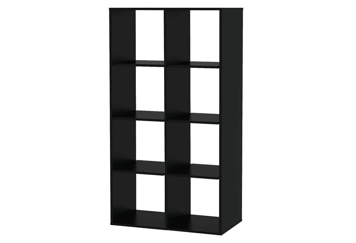 Απεικονίζεται η βιβλιοθήκη.